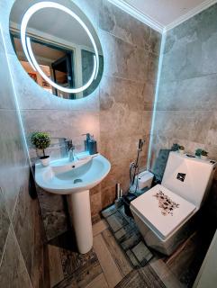 Sea Breeze Luxury Apartment-Matal Al Azraq-Tripoli - 5