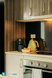 Stylish 4BR Sleeps Up To 8 Near Theme Parks - 2