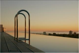 St Kilda Parkside Retreat Rooftop City Views - 9