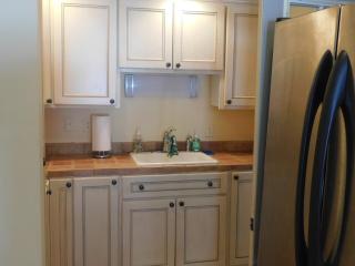 "The Beach House” On Lake Amnicon. Pet Friendly! - 6