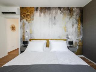 Apartments Villa Wood - Two Bedroom Apartment with terrace and pool view W2 - 5