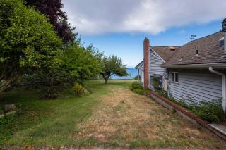 Beachview Retreat 2 Homes • Sleeps 14 • Pets ok! - 7