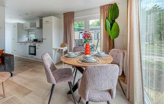 Beautiful Home In Oude Pekela With Sauna - 6