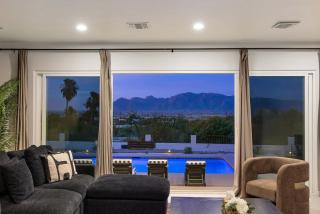 Blue Ridge Estate Stunning Views Heated Pool - 7