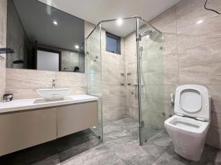 The Matrix One Apartments-Sunhometel - 4