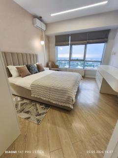 Suite with Stadium View - 2