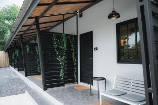 Sandana Studio Apartments - Studio 1 - 1