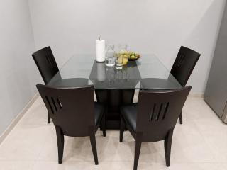 Centrally-located mini apartment one block from the church - 1