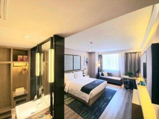 Echarm Hotel Yingshang High-speed Railway Station Wuzhou Wanhui Plaza - 3