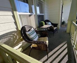 Puyallup Getaway 4BR, Games & Parking for 10 Cars - 8