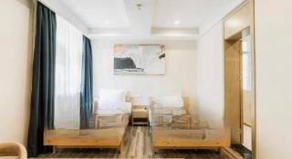 ZMAX Hotels Wuhan East Lake - 1