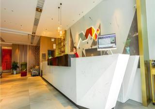Borrman Hotel Zhanjiang Wuchuan Jinsha Plaza - 4