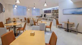 City Comfort Inn Wuzhou Xijiang Thrid Bridge - Cangwu - 7