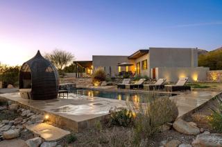 Foothills Luxury Pickleball Basketball Pool Spa - 8