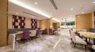 Lavande Hotel Shenzhen Jingtian Metro Station - 8