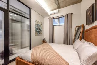 Newly Styled! Sandton Central - The Lineal Welanga - 3