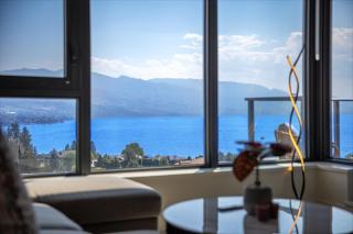 Brand New Luxury Stunning Lake Mountain Views #11 - 4