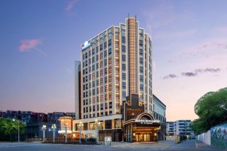Days Inn by Wyndham Nanchang Donghu - 9
