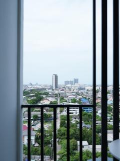 Cozy 1BR near BangNa BTS - 5