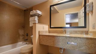 Quality Inn & Suites Williamsport - 1