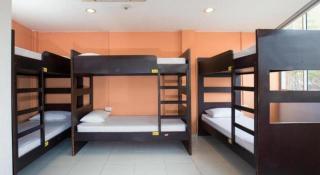 G4 Station Backpackers Hostel - 1