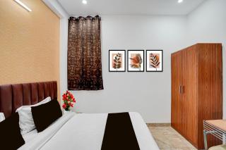 Super Townhouse Sector 13 Gurgaon - 1