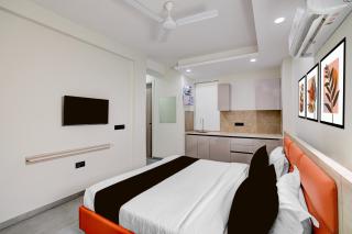 Super Townhouse Sector 52 Gurgaon - 3