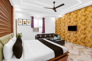 Super Townhouse Khajuri Khas Metro Station - 1