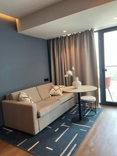 Designer Suite 1 Bedroom Apartment in New Alliance Privilege - 7