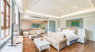 Beijng Chestnut Valley Hotel - 4
