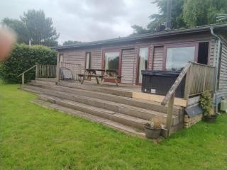 Dawlish Retreat Lodge 6 PortMile - 8