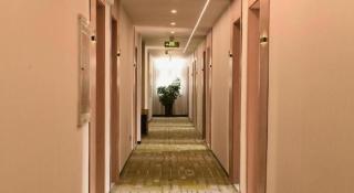 GreenTree Inn Jiangsu Xuzhou Western 3rd Ring Road Xiyuan Express Hotel - 4