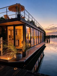 Bohéa Spa Hausboot mit Sauna und Kamin - 0