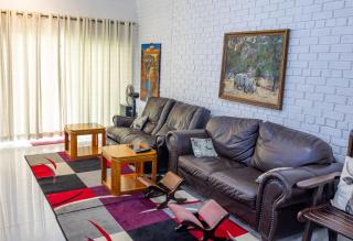 Wonderland Apartment - 1