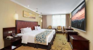 Sun Island Holiday Hotel - 1