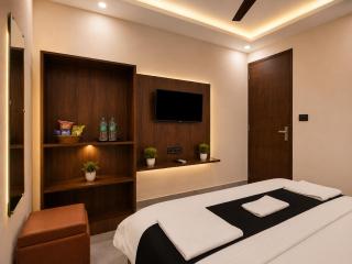 SG Royal Portico - 2
