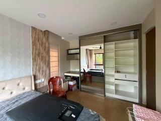 Spacious 3BHK Villa Near Science City - 3