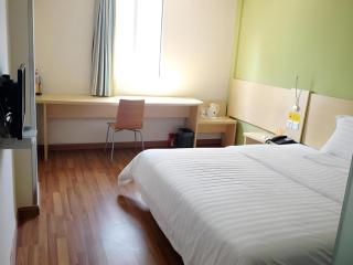 7 Days Inn Shangqiu Xiayi Kongzu Avenue - 1