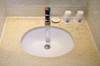 GreenTree Inn Shanghai Minhang Development Zone Subway Station Business Hotel - 3