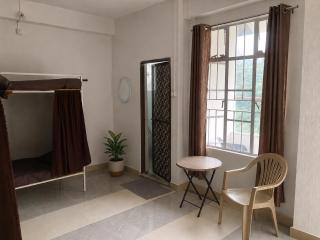 Naga Hills Backpacker Hostel - 9