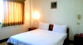 Sisavath Hotel - 9