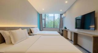 7 Days Inn Weihai High-Speed Railway & Bus Station - Weihai - 8