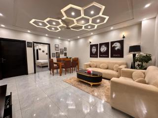 Spacious 2 Bed Apartment SF06 Air Avenue DHA Phase 8 near Ring Road AirPort Near Park - 0