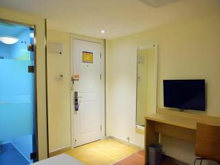 7 Days Inn Beijing Zhongguancun Suzhouqiao - 1