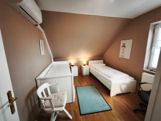 Elb-Oase Ruhige Auszeit mit Sauna, Klima & Massage - 9