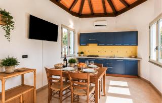 Beautiful Home In Nicotera Marina With Indoor Swimming Pool - 7
