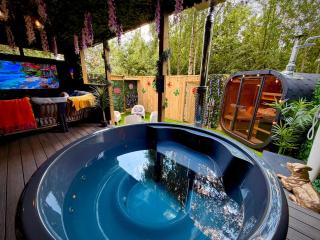 The Secret Garden Glamping Devon - 0