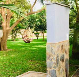 Agbogba Tropical Villa - Spacious-Cozy-Green - 9