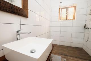 Agbogba Tropical Villa - Spacious-Cozy-Green - 7