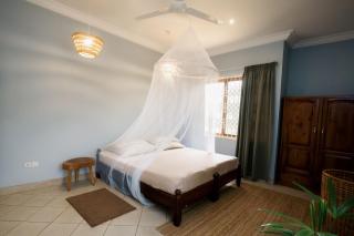 Agbogba Tropical Villa - Spacious-Cozy-Green - 5